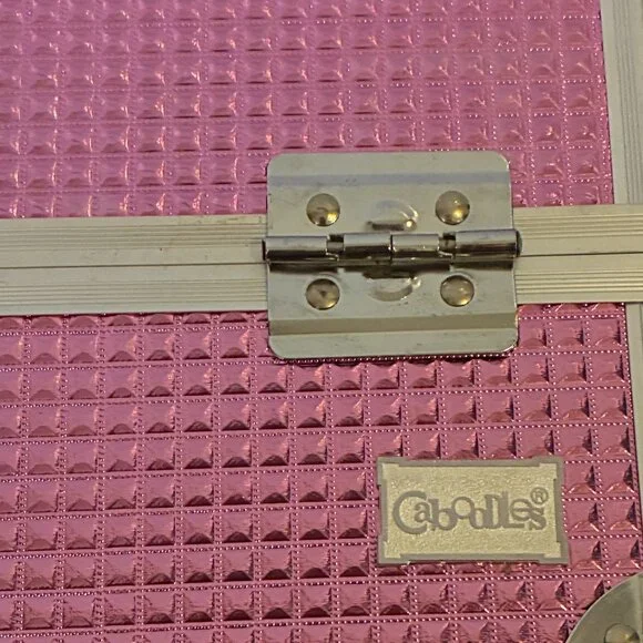 Large Metallic Pink Caboodles - Picture 3 of 5